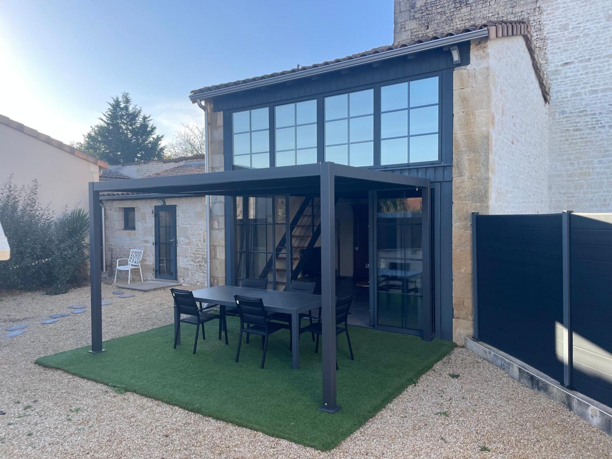 Maison Chaleureuse Avec Parking Sur Place Saint-Gelais Exterior foto